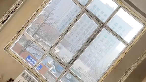 В ЖК «Атлантис-2» устанавливают окна